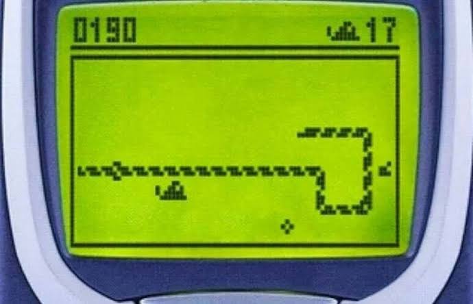Snake el videojuego del Nokia 3310, primer juego viral de móvil